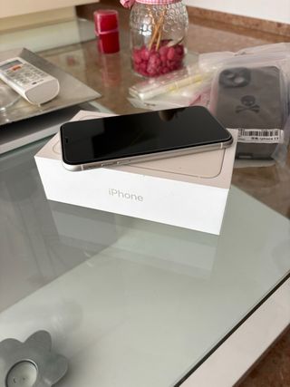 iPhone 11 Blanco 256 GB + Extras