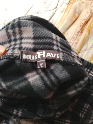 Falda cuadros negro y rosa