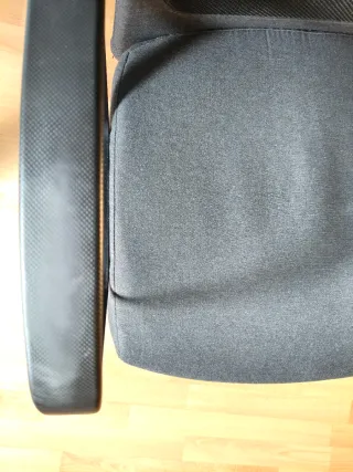 Silla de escritorio tela y plástico