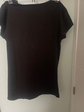 Camiseta Love Joy Basic botones negra