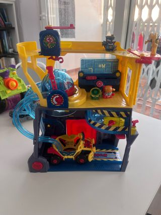 Base Superthings Heroes Headquarters