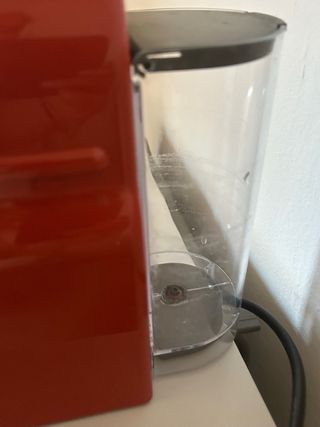 Cafetera Nespresso Krups Roja