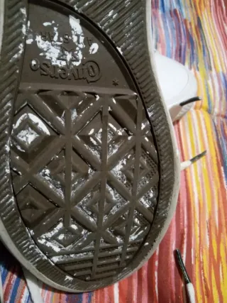 Converse ragazzo taglia 33 nuove