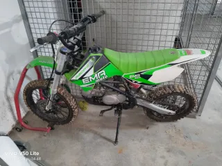 Moto Cross EMA 125