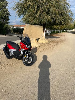 Voge SR1 ADV 125 Roja