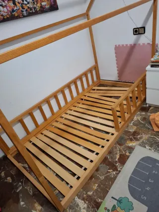 Cama Montessori Casita Madera