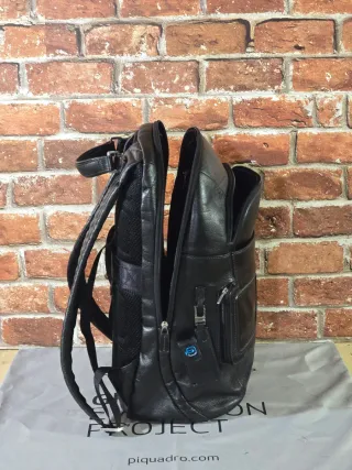 ZAINO PIQUADRO VIBE OUT IN PELLE PC 15,6” CA3772VI