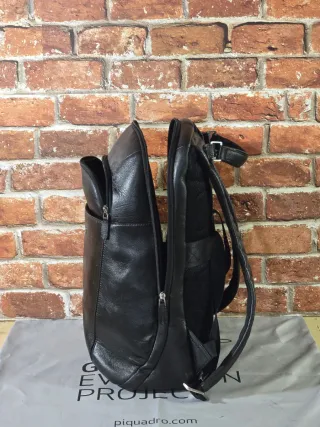 ZAINO PIQUADRO VIBE OUT IN PELLE PC 15,6” CA3772VI