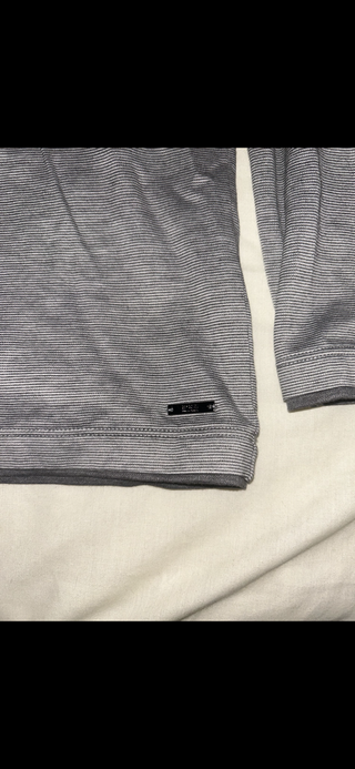 Camiseta Hugo Boss manga larga gris