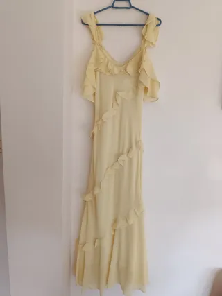 Vestido largo combinado volantes zara