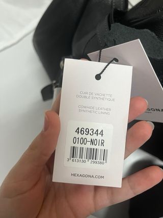 Set de viaje Hexagona negro sin estrenar de cuero