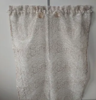 Tenda a vetro con fili lurex oro