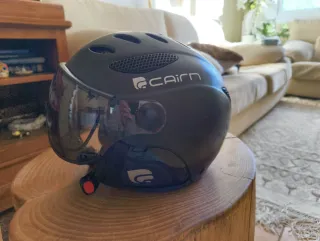 Casco esquí CAIRN Talla M( cm 53-55)con visera