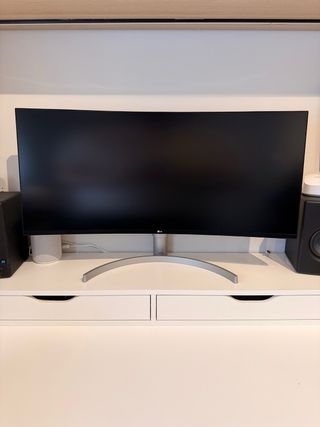 Monitor LG 35 Ultrawide Curvo USB-C