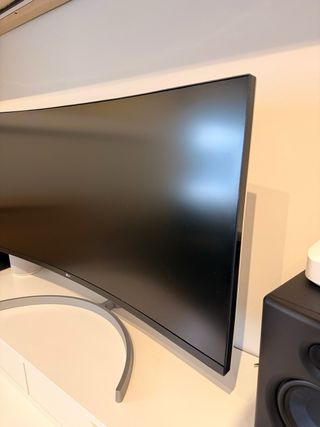 Monitor LG 35 Ultrawide Curvo USB-C