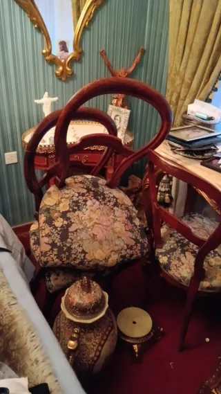 Lámpara de araña dorada antigua