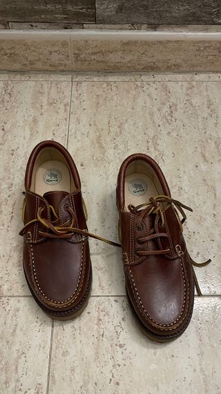 Zapatos Gomua Marrones