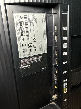 TV Samsung 49” 4K Curva UE49MU6205K (Piezas)