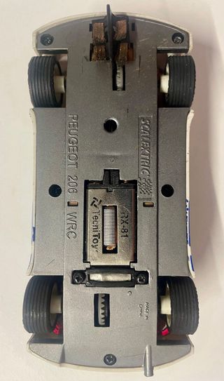 Scalextric Peugeot 206 WRC efecto barro