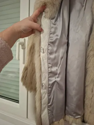 Abrigo de zorro blanco artico