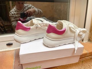 Zapatillas Geox Blancas y Rosas