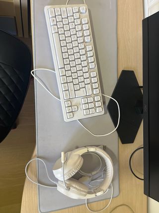 Tastiera e Cuffie Grigio/Bianco