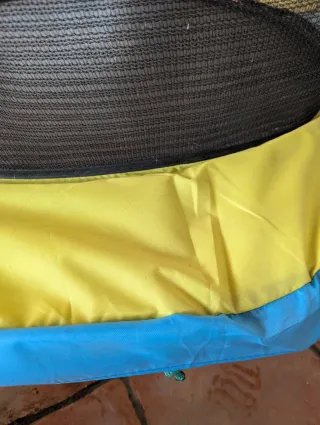 Cama elástica 106cm con red de seguridad.