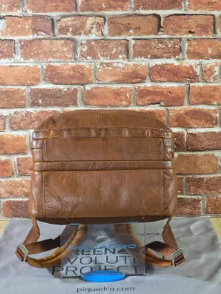 ZAINO PIQUADRO VIBE OUT IN PELLE PC 15,6” CA3772VI