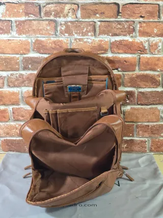 ZAINO PIQUADRO VIBE OUT IN PELLE PC 15,6” CA3772VI