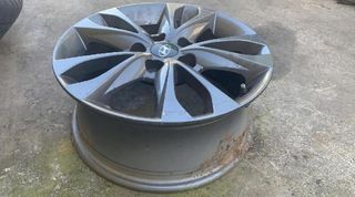 214427 r16 llanta hyundai ix35 sle 2wd