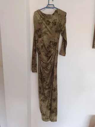 Vestido midi fruncido estampado