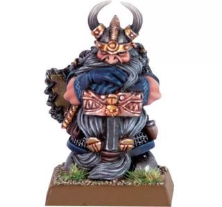 Dwarf Lord with Horned Helm and Hammer Warhammer