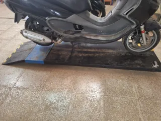 Mesa elevadora para moto
