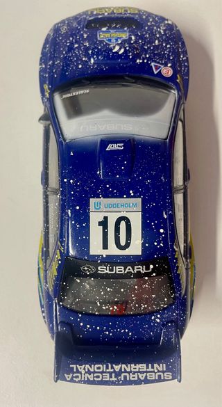 Scalextric Subaru Impreza efecto nieve Makinen.