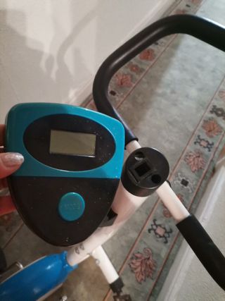 Bicicleta Estática con Pantalla Digital