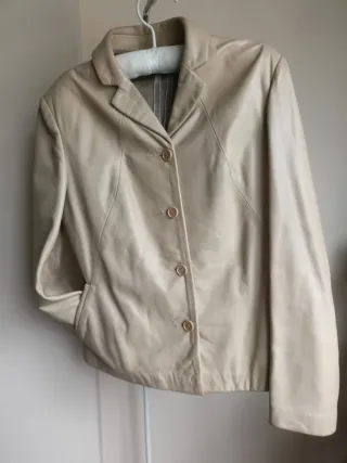 Chaqueta de piel natural beige Síntesis