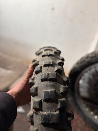 Cubierta trasera moto cross/enduro, michelin