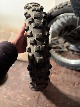 Cubierta trasera moto cross/enduro, michelin