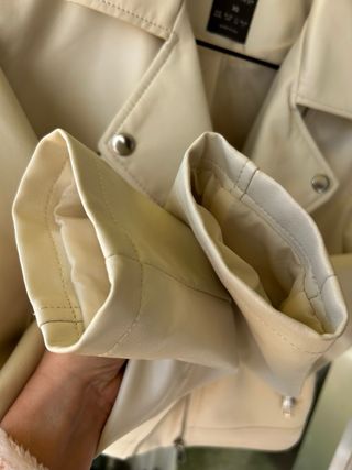 Chaqueta efecto piel beige Talla XS
