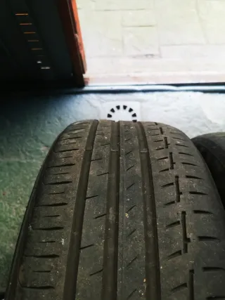 Neumático Continental Premium Contact 6 215/50 R17