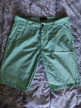 Bermudas verdes
