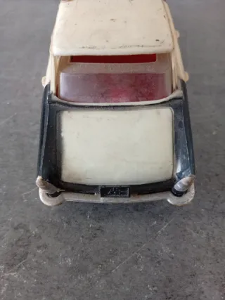 Coche Juguete Gozan Seat 1500