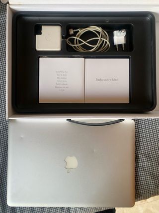 MacBook Pro 15” 2009 Plata