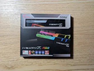 Memoria RAM Trident Z RGB DDR4 16GB (2x8GB)