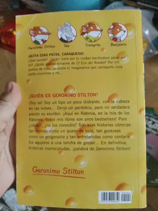 Gerónimo Stilton Quita esas patas cara queso