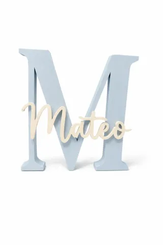 Letra decorativa con nombre