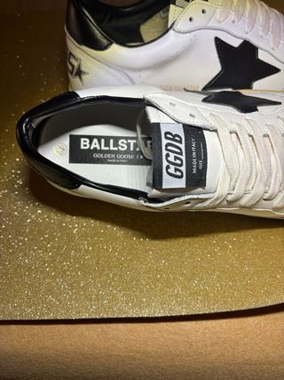 Golden Goose sneakers bianche nere