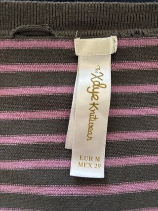 Jersey rayas cuello en pico