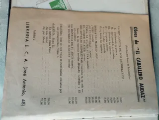 Libro antiguo.El Caballero Audaz.1944