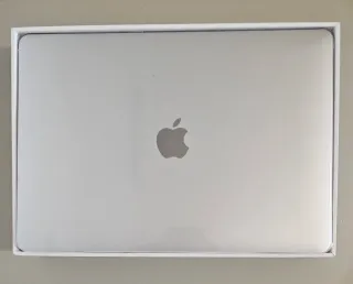 MacBook Air 13 2023 Plata